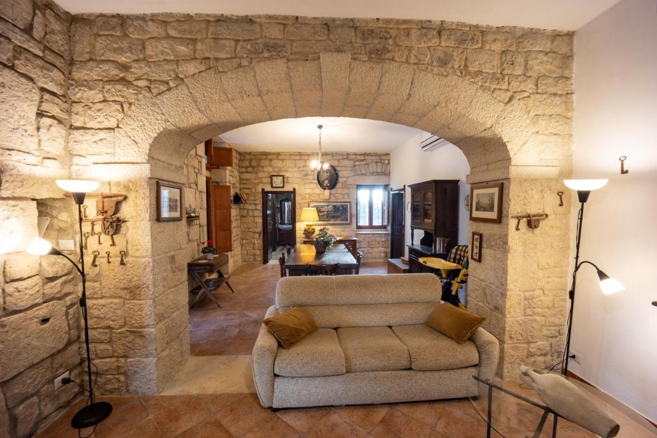 Casale Della Contea Guest House Modica Bagian luar foto