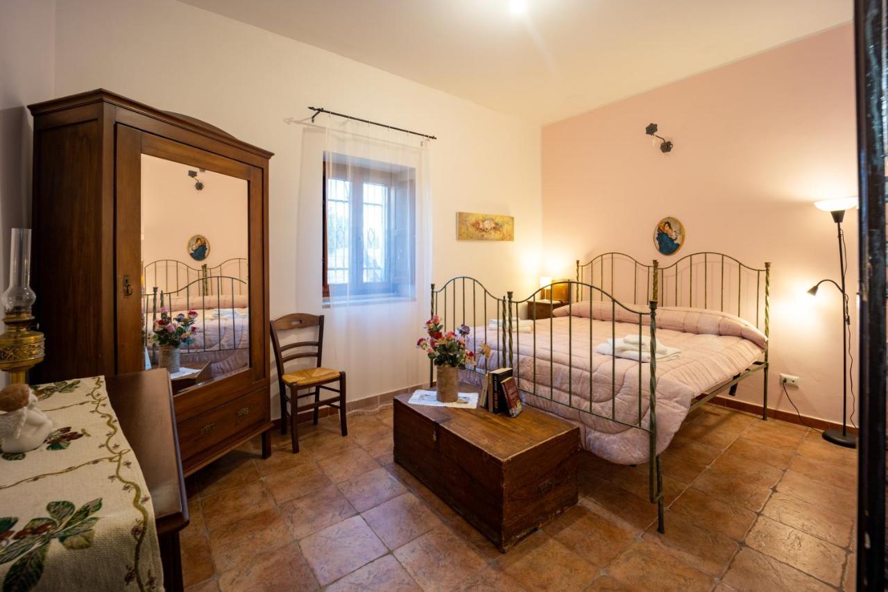 Casale Della Contea Guest House Modica Bagian luar foto