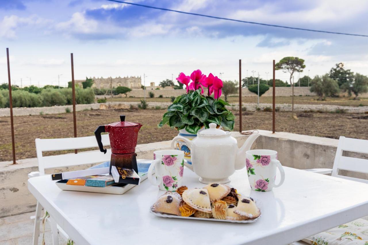 Casale Della Contea Guest House Modica Bagian luar foto